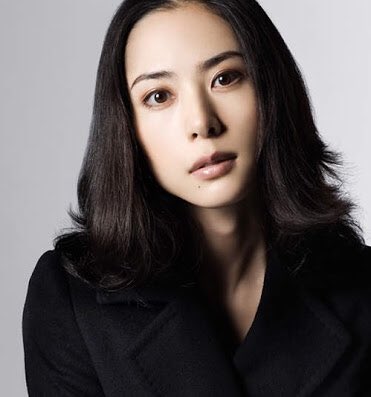 Beatpoteto Twitter પર 深津絵里さん 仲間由紀恵さん 永作博美さん Ribbon 曲は出してるけど 全然売れてなかったり 尻すぼみ的に活動休止 解散 してたりと 90年代はアイドル冬の時代と言われてるけど このルックスならそのパワーだけでなんとかなってしまい