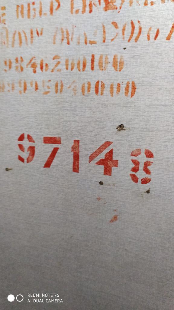 jmdrajesh's tweet image. 18006 coach BE1 feeling like traveling in heritage coach which is of 1997 paying for 3AC and getting an experience of SL Plz don&apos;t make fool by giving this kind of extra coach its jerking like hell @drmsambalpur @IRCTCofficial @PiyushGoyal @eastcoastrail @serailwaykol