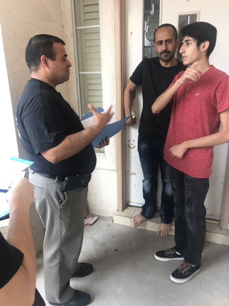 FGerardo_PHHS's tweet image. 🤩Welcome back to #TeamSISD Arturo🤩#WalkforSuccess @WClarke_MS @MCooper_ES @CCraft_ADM @Americas_HS #blazernation