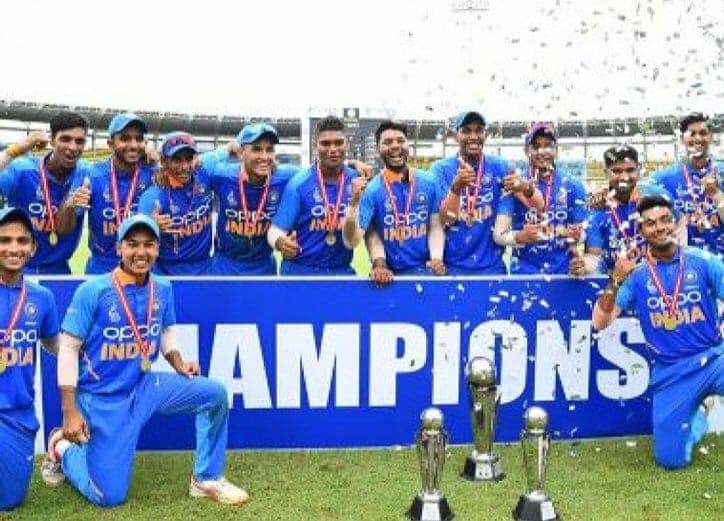 hanumanbeniwal's tweet photo. 🇮🇳
CHAMPIONS!
CONGRATULATIONS #TeamIndia 🇮🇳
Indian U19 Cricket Team Beat Bangladesh U19 Cricket Team  In a Nail-Biting Final To Lift The U19 Asia Cup 2019!
#AsiaCupU19 #INDvBAN #BANvIND 
@RLPINDIAorg https://t.co/gVj05i6WUF