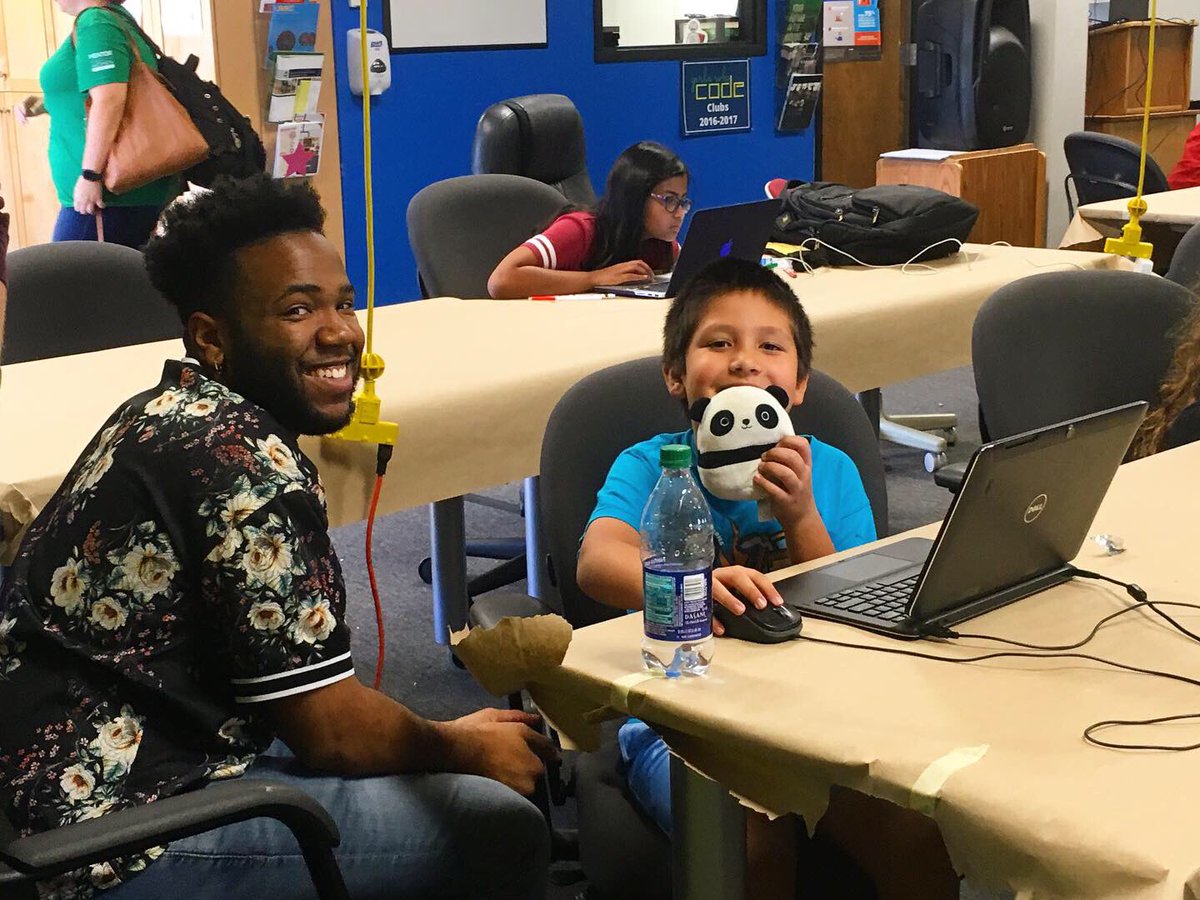 CoderDojoKC's tweet image. Back at @STEMKC coding @scratch projects. Coders are creating projects with the theme of ‘buttons’ as a functionality. What are you coding today? #KidsCode #KCTech #KansasCity