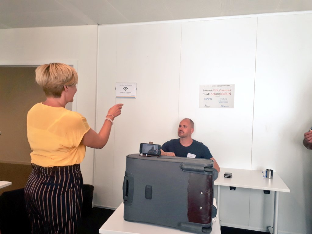 AdelaideDura's tweet photo. In the meanwhile @scientix_eu teachers are working for preparing the #learningscenarios and the videos for the #MOOC on #3Rs of animals!
#ecvam @EU_ScienceHub #SPW32 https://t.co/ez5i57jASz