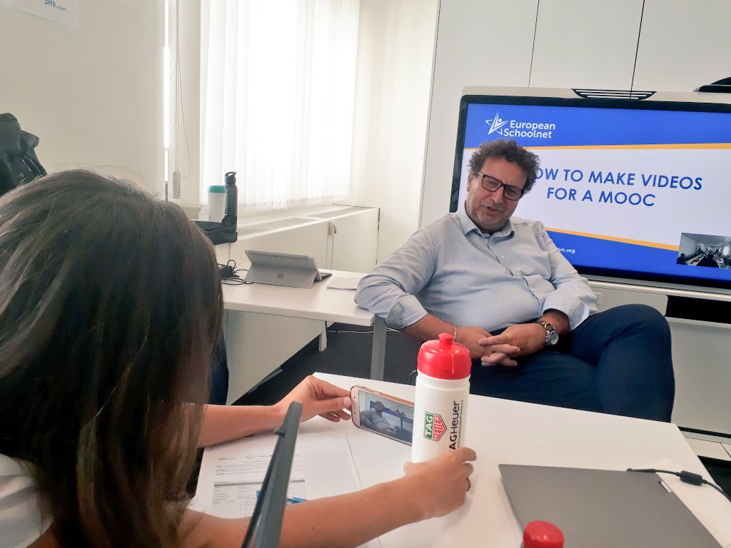 AdelaideDura's tweet photo. In the meanwhile @scientix_eu teachers are working for preparing the #learningscenarios and the videos for the #MOOC on #3Rs of animals!
#ecvam @EU_ScienceHub #SPW32 https://t.co/ez5i57jASz