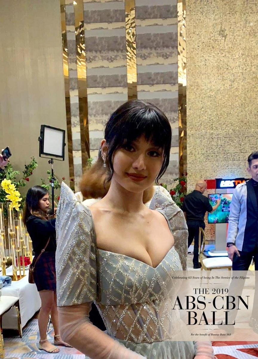 ABSCBN's tweet photo. Chienna Filomeno has arrived at #ABSCBNBall2019 with her stunning outfit.

Log on to https://t.co/rzqW49cZGJ for more updates. https://t.co/TxPkhLrqpC