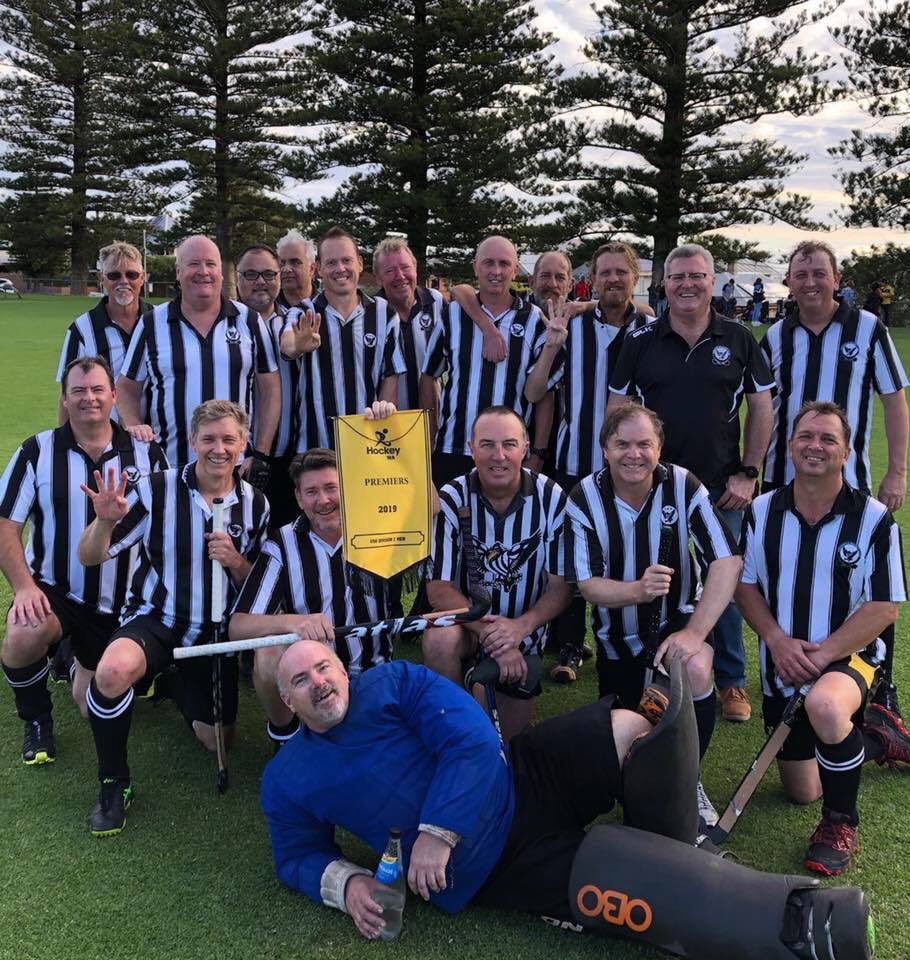 freohockey's tweet photo. 50’s Div 3 Premiers last year, 50’s Div 2 Premiers 2019. Back to back boys!
Tough game v Willetton @RedsHockeyClub but the Masters rose up to bag the double flags!
#Hockey4Life #bleedblackandwhite #club4life #Hockey #fieldhockey #grasshockey https://t.co/PWskVduW52