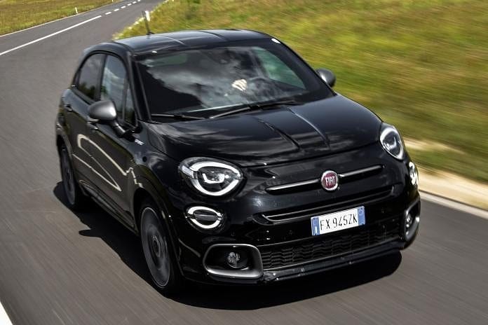 Who's excited for the <a href="/fiat_uk/">FIAT UK</a> 500X Sport? 😍👌 register your interest now! #fiat #500x #500xsport #fiat500 #newcar #frankfurtmotorshow #suttonparkgroup