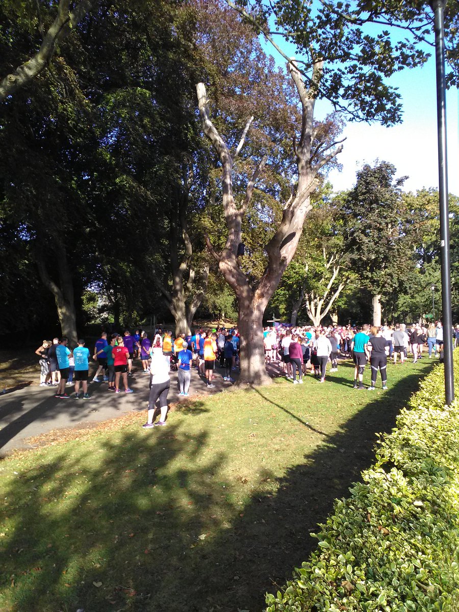 fluffycrypq's tweet photo. Hull 500th #parkrun in 27 mins 20secs 4/70 281/665 runners. 43 secs faster than last time. @thehullmarathon @RunYorkshire @runforall @Ukrunchat #runchat #Marsthon #running #training https://t.co/9X5xWtv4Rl