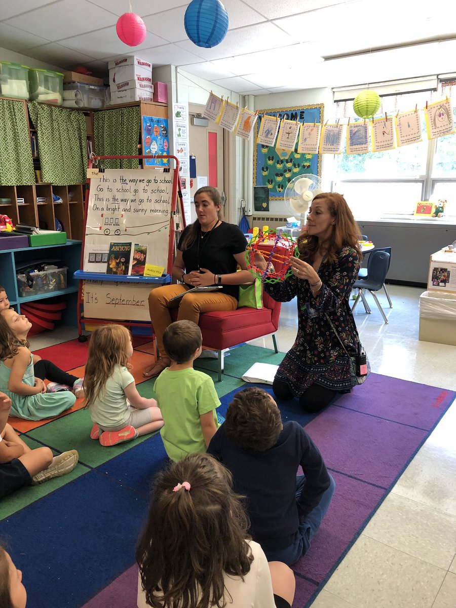 oharewecome's tweet photo. How cool is our school to care sooo much about our Social and Emotional feelings. We are very lucky to have this dynamic duo!❤️☘️🍎👍#Ciplearns https://t.co/lTzhFF3B4m