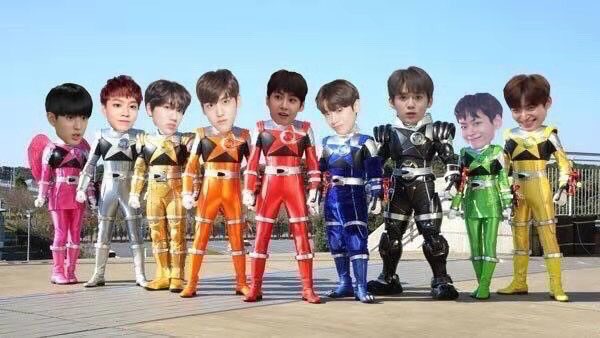 yssy_3012's tweet photo. #역경을_헤치고_아홉개의_별을향해
휴 총공계 돌다 잠깐 왔는데 다시 갈궵 디나단 화이팅 https://t.co/nFaIQwbMkQ