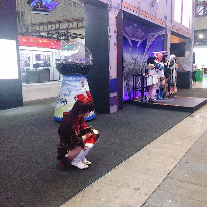 Twitterのコスプレ画像35