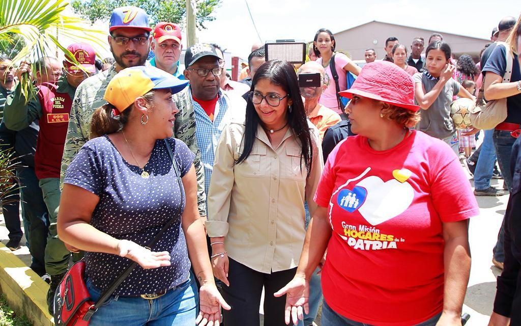 mippci_ven's tweet photo. #14Sep | 📢 ¡LA ETIQUETA DEL DÍA! ⏩ #ProtecciónSocialParaTodos

El Gobierno Bolivariano se mantiene desplegado en el territorio nacional, en atención y constante apoyo al pueblo venezolano para garantizarle la mayor suma de felicidad social. https://t.co/647PxtdLF1