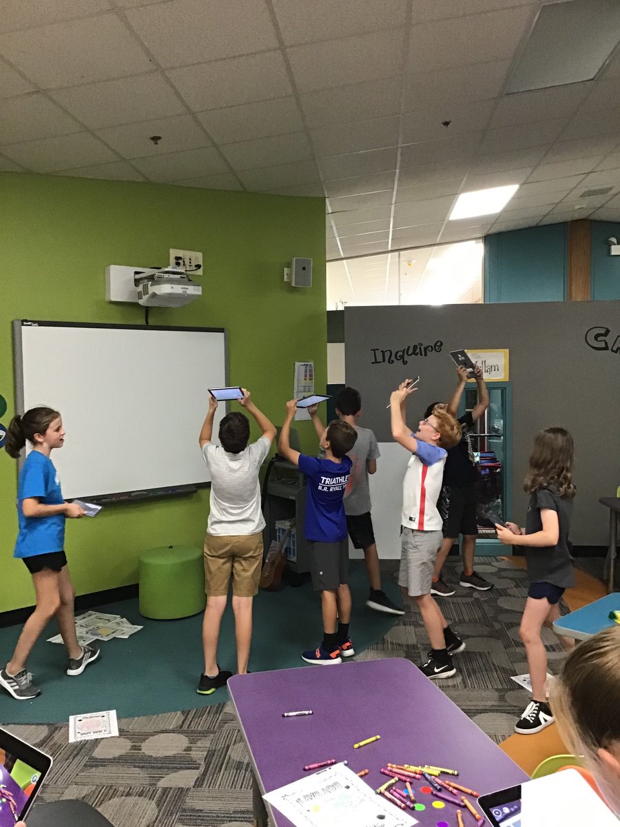 ckellam's tweet image. Celebrated #DotDay2019 with some 5th graders using Quiver.  This group cracked me up... #LincolnLearns41