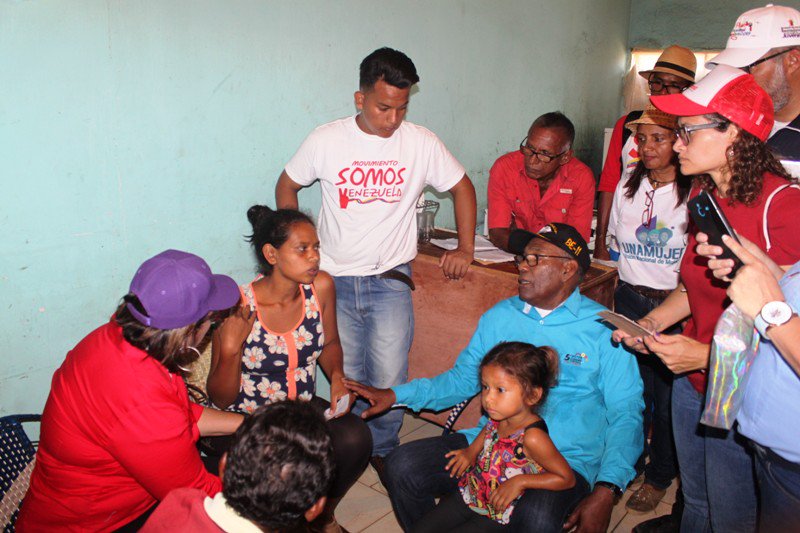 mippci_ven's tweet photo. #14Sep | 📢 ¡LA ETIQUETA DEL DÍA! ⏩ #ProtecciónSocialParaTodos

El Gobierno Bolivariano se mantiene desplegado en el territorio nacional, en atención y constante apoyo al pueblo venezolano para garantizarle la mayor suma de felicidad social. https://t.co/647PxtdLF1