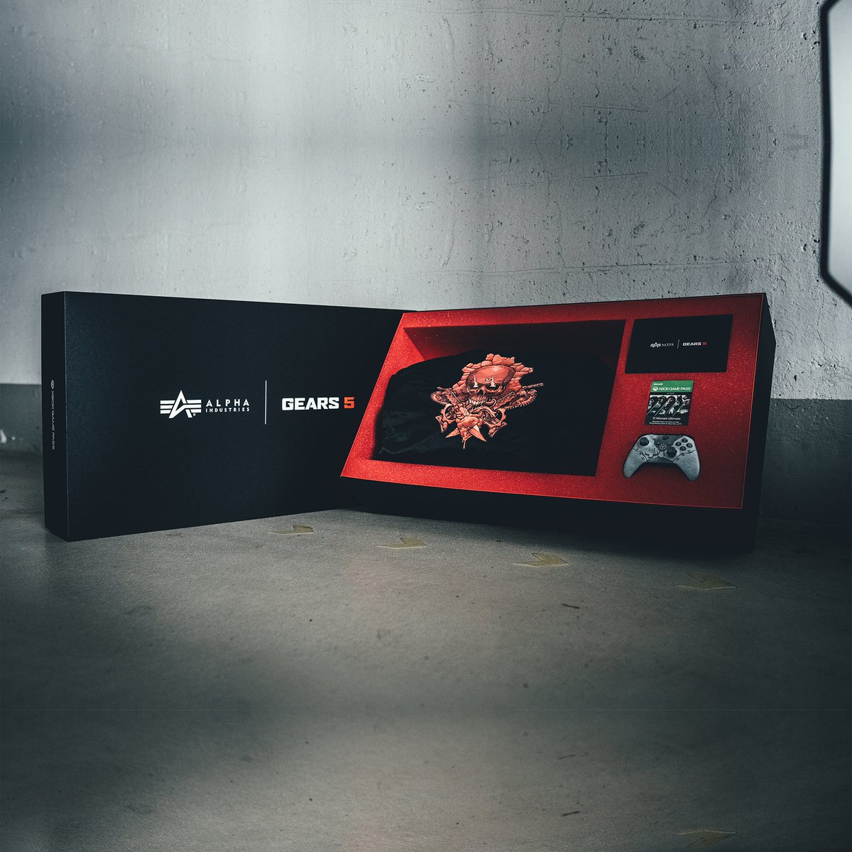 XboxDACH's tweet image. 🚨Gewinnspiel🚨

Wir verlosen 2 x  ein @AlphaIndustries #Gears5 Kit bestehend aus der Gears 5 Bomberjacke, 12 Monaten #XboxGamePass &amp;amp; Kait Diaz Limited Controller! 

So macht ihr mit:
1. @XboxDACH folgen ✅
2. Tweet liken + RT ❤️🔁

TNB 👉 bit.ly/XboxDACH-TNB