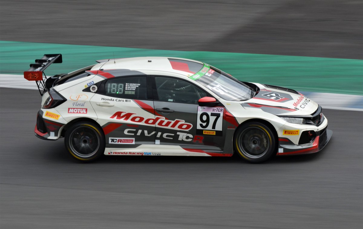 kun71094249's tweet photo. S耐 もてぎ
明日の決勝、97号車の健闘を祈ります‼️
#ModuloCIVIC
#ST-TCR https://t.co/7gctf7BR44