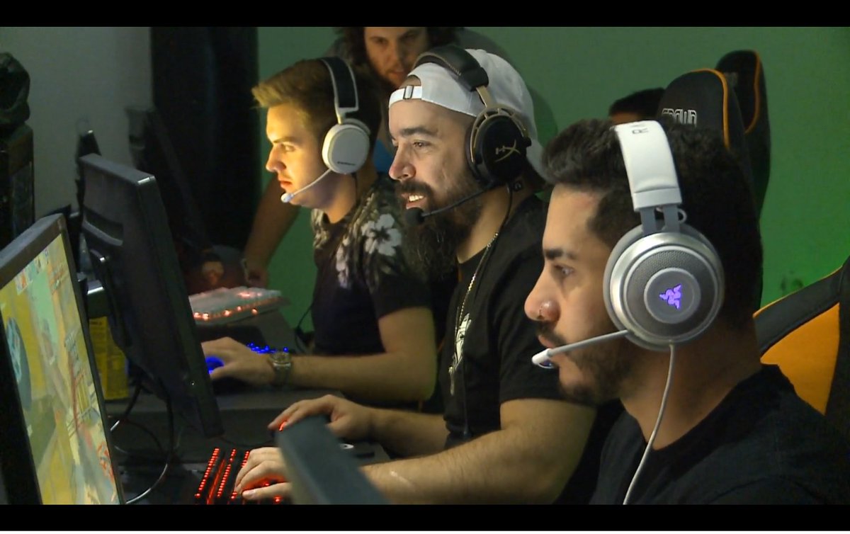 BetwayCSGO's tweet photo. .@fazeniko, @coldzera and @kassadCSGO all playing at a LAN in Belgrade together right now... 👀 https://t.co/Z8lozePOOd