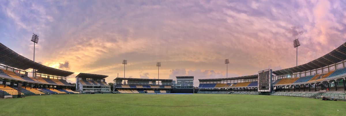 yaps9's tweet photo. A beautiful sky in #Colombo .. #Srilanka
#RPICS #AsiaCupU19 Finals ..
#INDvBAN https://t.co/5fyVEhceZD