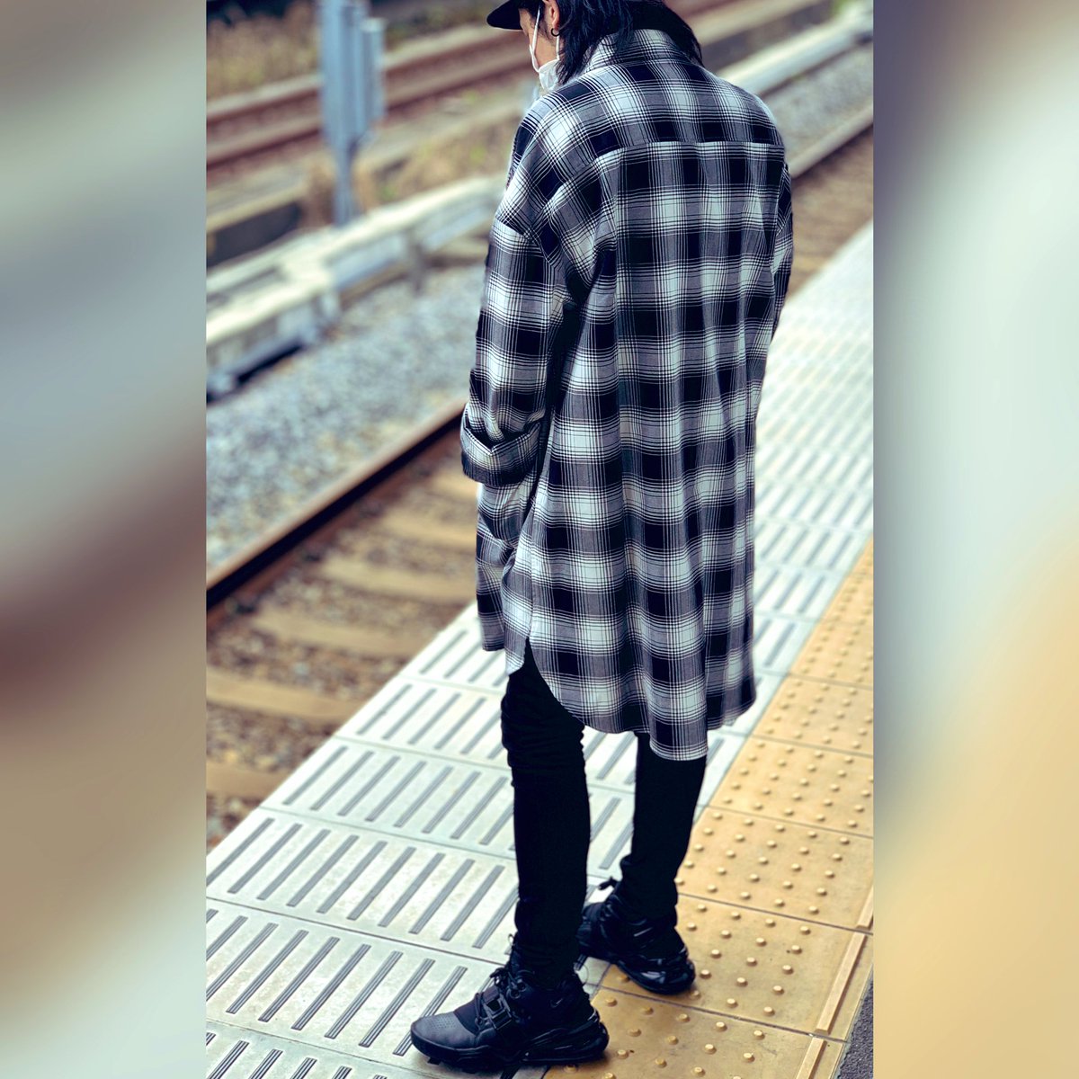 szkuki's tweet photo. 秋ですね。🍁
秋服買いました✌🏻
#rovtski #adidas #nike #AF270 https://t.co/qvNElXcEm3