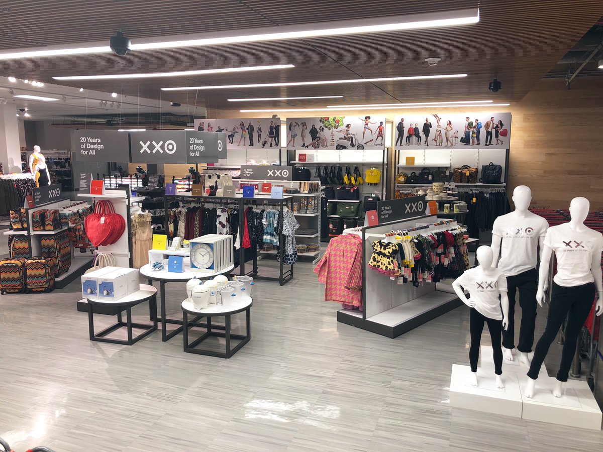 LouisVal_Visual's tweet photo. ATTENTION!! #Target limited time #XXO 20 year anniversary collection is HERE and ready at T-1344! 🙌✨ This was a FLAWLESS execution thanks to the team for ALL your support 😍 #TargetStyle #VML #VMLlife #VMLstyle @KellyMcGarrity @StevenRosini @ColonJosian https://t.co/jNrkx2d9Rt