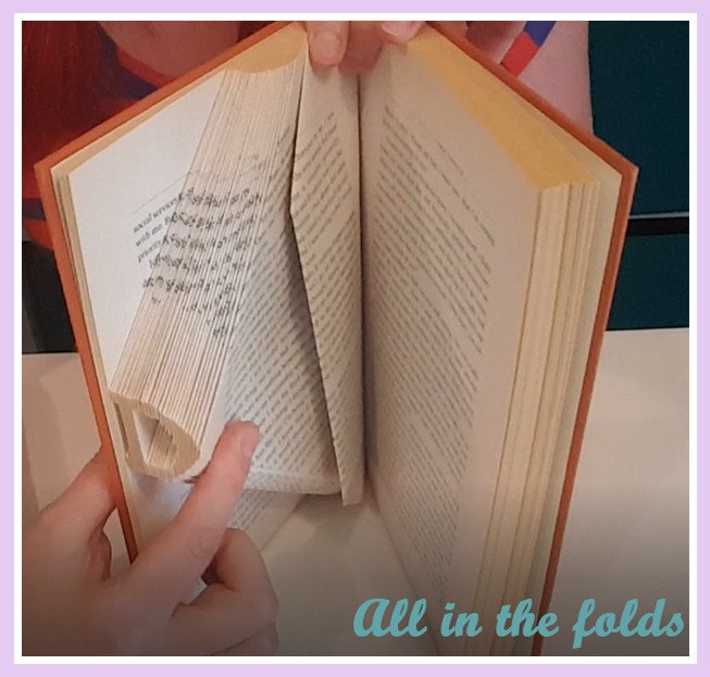 Allinthefolds's tweet photo. what is a half fold? 
Here's what to do when you find 'half fold' in a pattern.
https://t.co/wgTPz6Fycz
#bookfolding #howtobookfold #halffold #allinthefolds https://t.co/7M2uMDTDaH