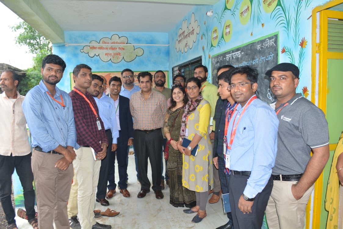 amitabhk87's tweet photo. Phenomenal work being done by the young team from Piramal Foundation  to improve learning &amp; health outcomes at the grassroot level in #AspirationalDistricts Congrats Ajay Piramal. This would give you more job satisfaction than what you get from your vast business achievements. https://t.co/lMrIFJ9QST