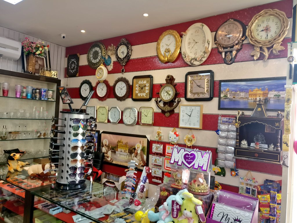 shaifalisinghc's tweet photo. #Ludhiana I Not to be missed!!!
The exclusive gifts collection and kids toys & stationary corner while you shop at #InandOutStore & fuel at #BPCL fuel station M/s Auto Power, Phase-I.
@BPCRetailSang
@BPCLRetail https://t.co/5jtRTL1MZO