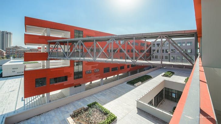 archinect's tweet photo. Archinect chats with Lars Gräbner and Christina Hansen of VolumeOne Studio to discuss the importance of communication, embracing scale, and cultural differences #Detroit #detroitstudio 

https://t.co/tkq8zY3QY5 https://t.co/jWOa2DD3gz