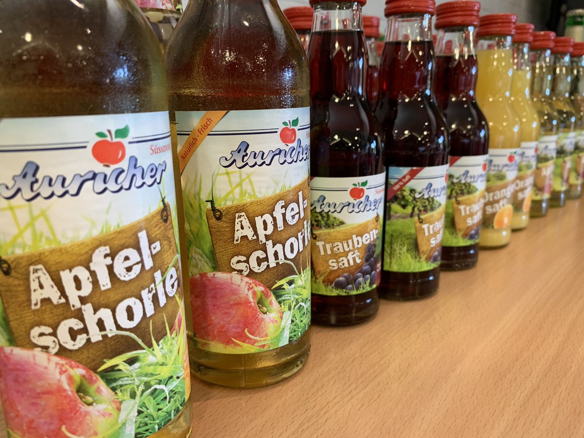 Gegen die Dehydration: #apfelschorle und leckere Säfte von Auricher Süssmost. Danke für eure Unterstützung auricher.gmbh #tcwhv19 #ostfriesland #nordsee