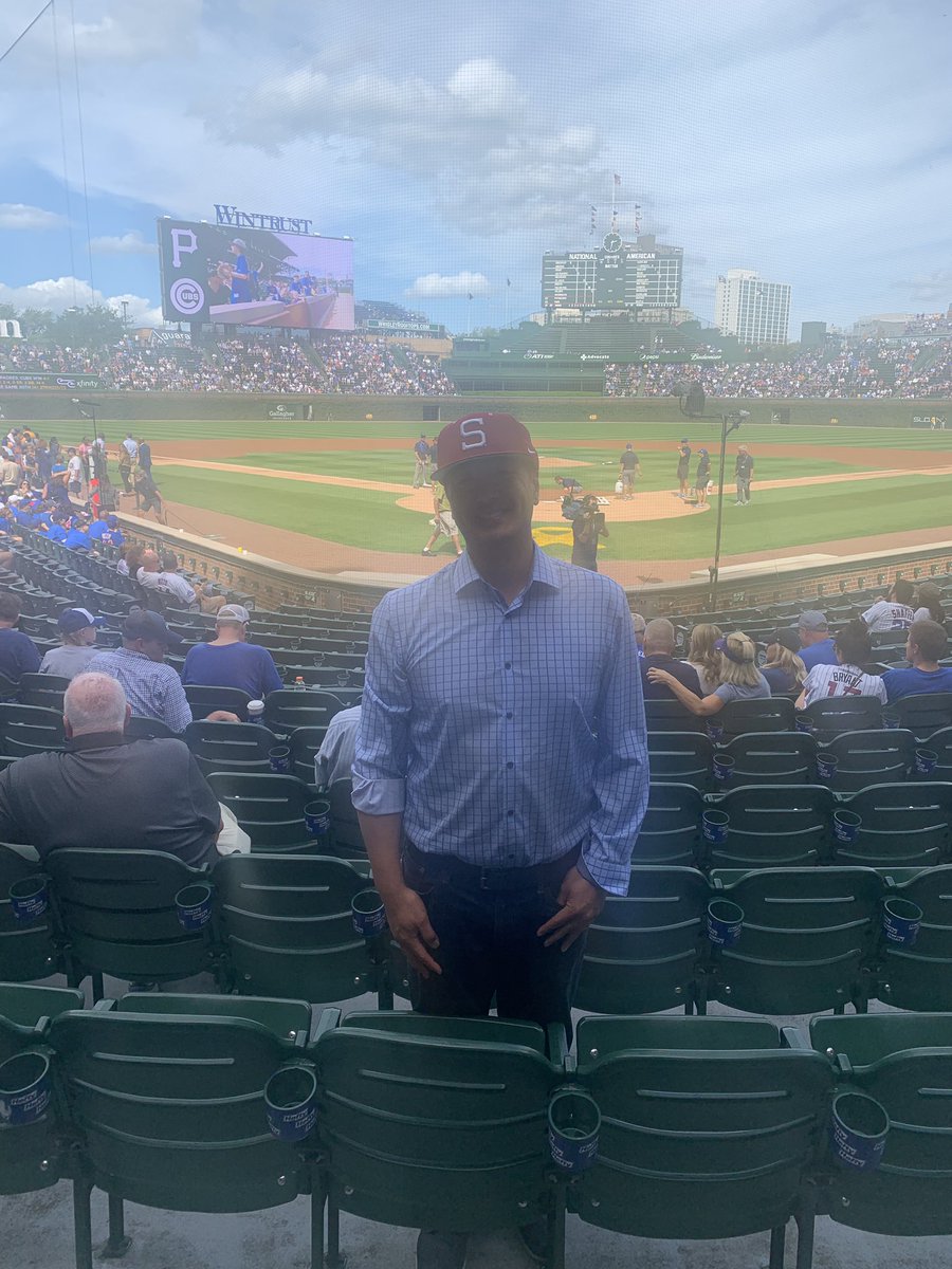 LarryChiang's tweet photo. @Cubs @NBCSChicago Augie Garrido told me to tell your 2B and your SS to play catch together!! 

Mentor Mentions Per Press Interview #MMPPI 
cc @brendan_beck3, Kyle as in 👇🏻. Not our @KyleStowers #FivePitchesFourSpots https://t.co/ZRto3YoohJ