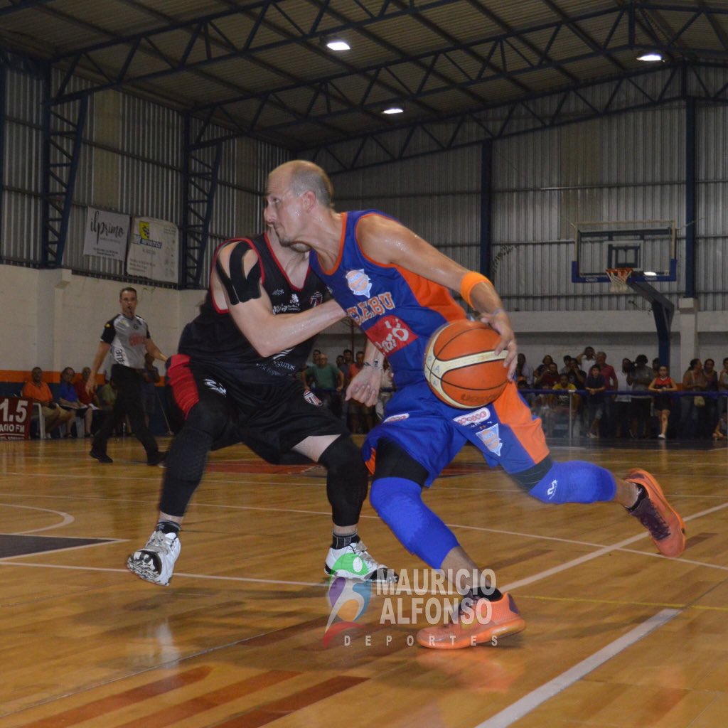 Vuelve el 🦆! Bienvenido <a href="/patomagnone/">juan b. magnone</a> al azul!! Una alegria enorme que un campeón vuelva a ponerse la camiseta más linda!