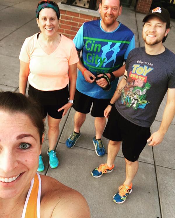 cincityrun's tweet photo. Great morning for a run! Heading into the last month till @CbusMarathon . This group is ready! #longrunsaturday #BringIt #5run3 #northcincyRunners #cincityrun https://t.co/wRFfDq5WhF