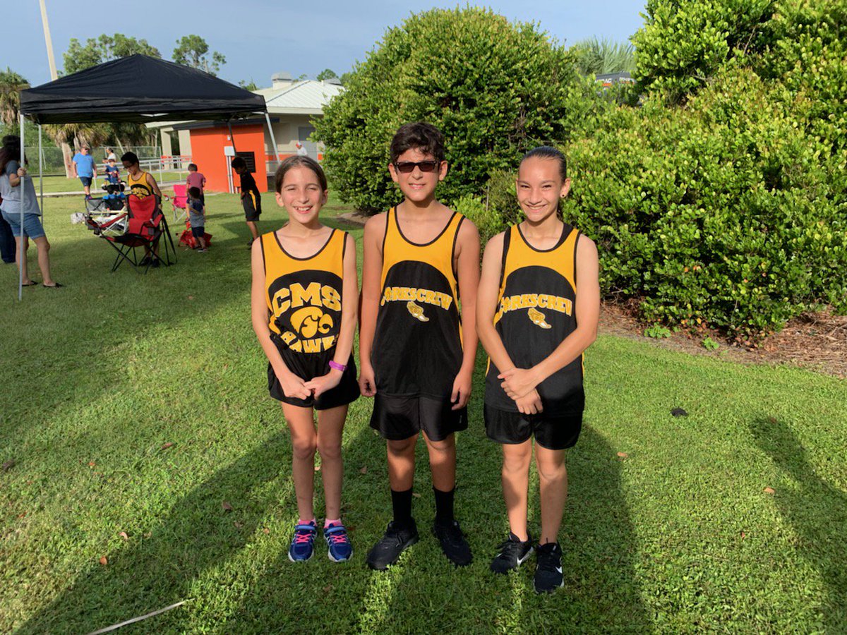 beauvaisCCPS's tweet photo. These former @EESpanthers did so well in the cross country meet this morning representing @CorkscrewMiddle https://t.co/6aoph7XVM7