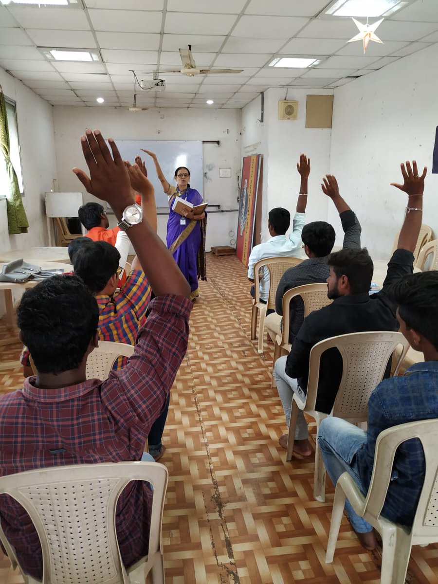 TrichyPlusindia's tweet photo. 💐Valedictory program at Trichy Plus (16.08.2019)💐🥳
Highlights:💪 Book Review and 📕 , Public Speaking Session 🙋‍♂️Certificates awarded to the successful students.🤩
✌️For Further Details call: 8754768888
visit our website: https://t.co/xNjzCryJT2#sge #speakgoodenglish #english https://t.co/oggzedmTyR