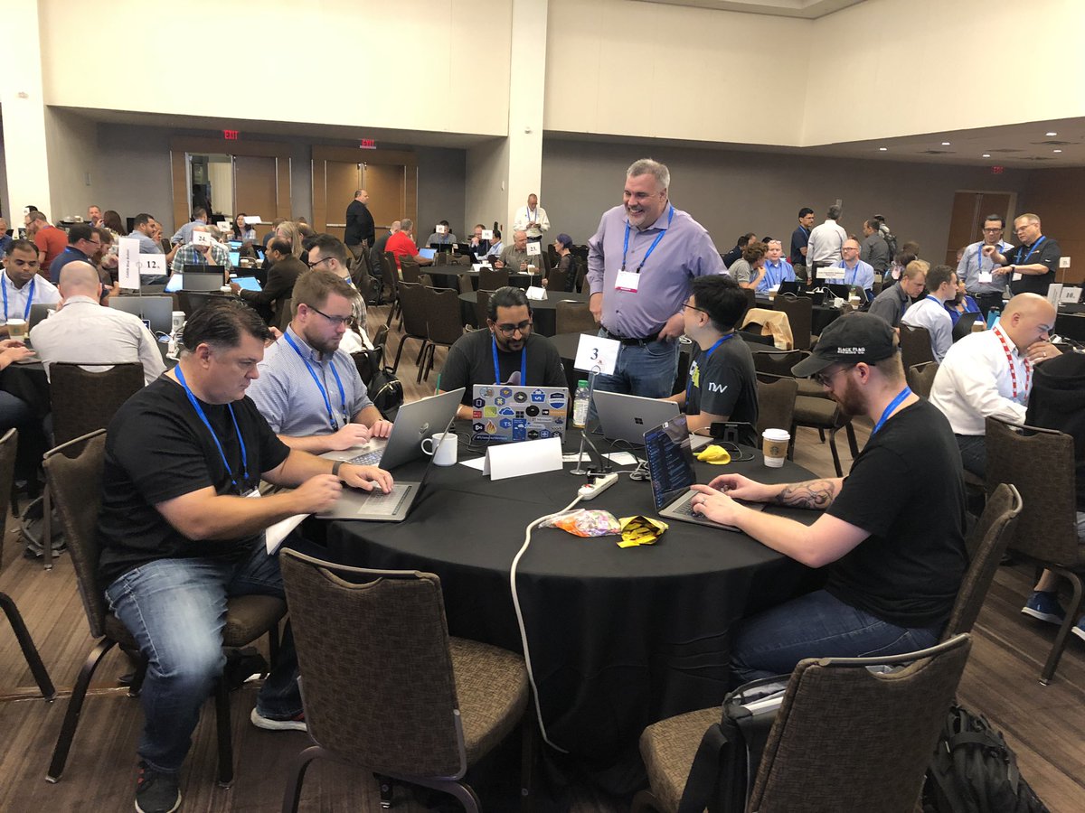 ekivemark's tweet photo. .@hl7 #fhir connectathon and @newwave_tech #safhir team is busy connecting using @carinalliance #bluebutton https://t.co/DZnMnlR1wN