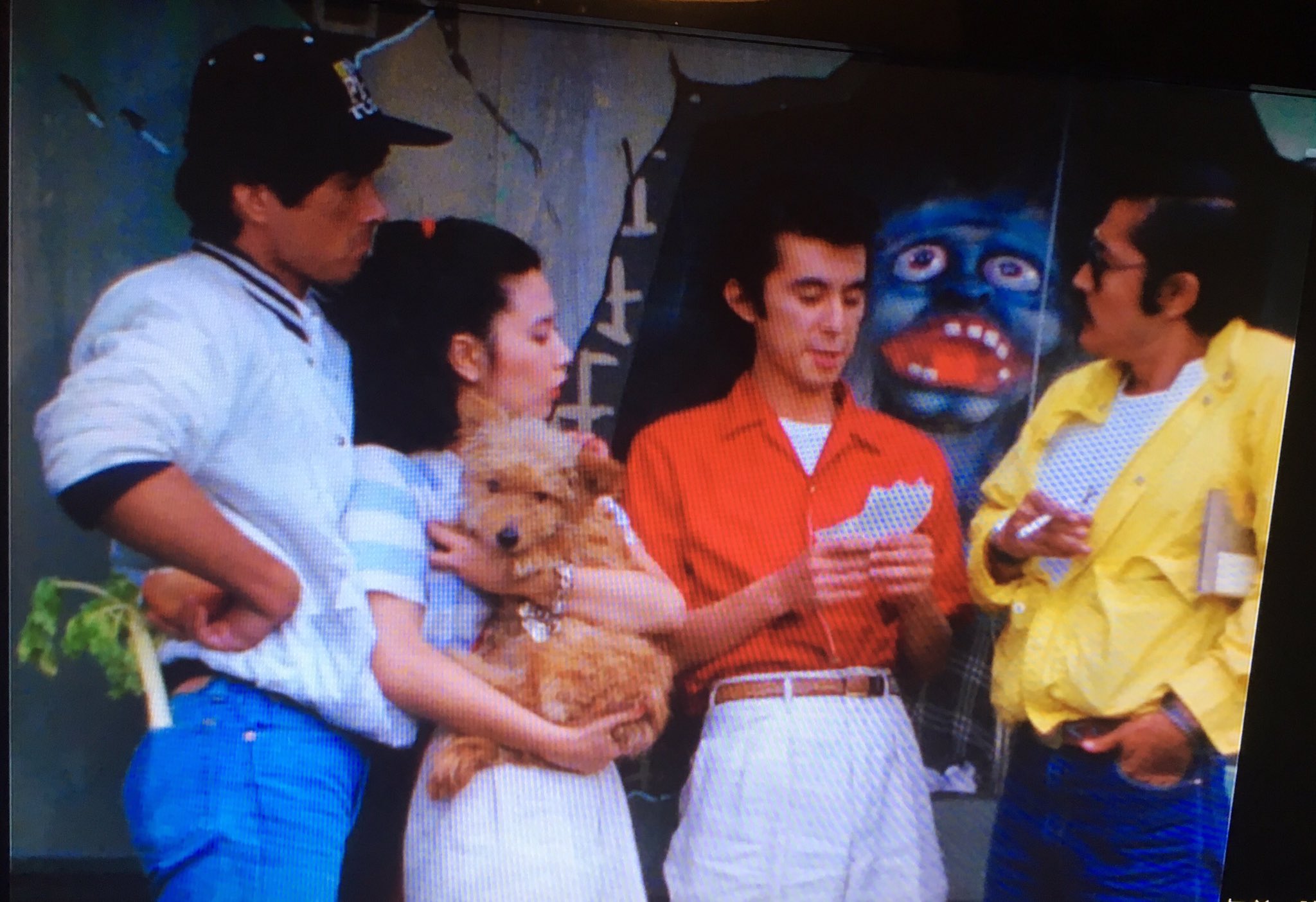 Boogal 最近夫がtvkで見てる1981年のtvドラマ プロハンター 若き日の草刈正雄主演で色々楽しいのですが 今日藤竜也が読んでる本が植草甚一 ぼくは散歩と雑学がすき だとわかって萌えた