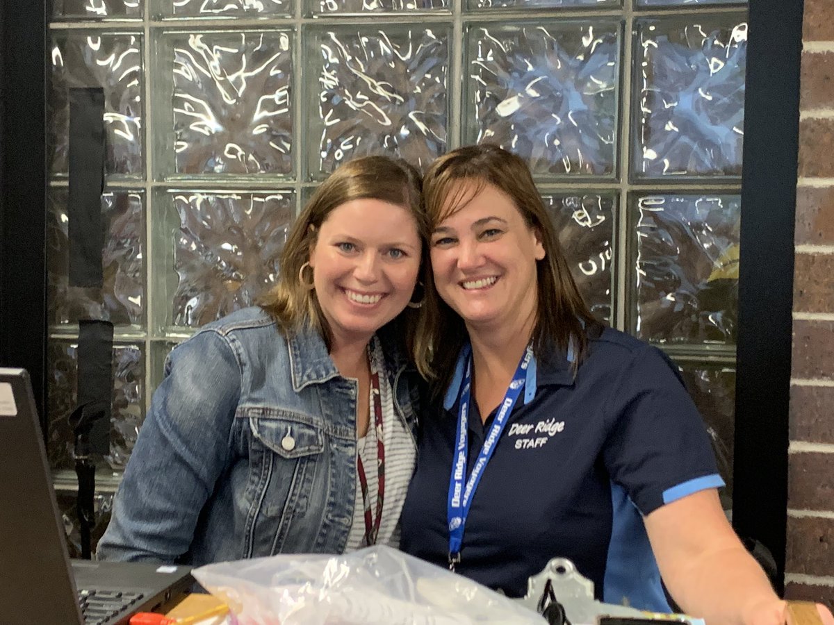 DRES BINGO Night <a href="/DRESVoyagers/">DeerRidge Elementary</a>  It is so great to be a part of the Deer Ridge Community! Thanks to my partner @DRESPEVoyagers! #Bingo #Clearyourcards #OurPTCisawesome