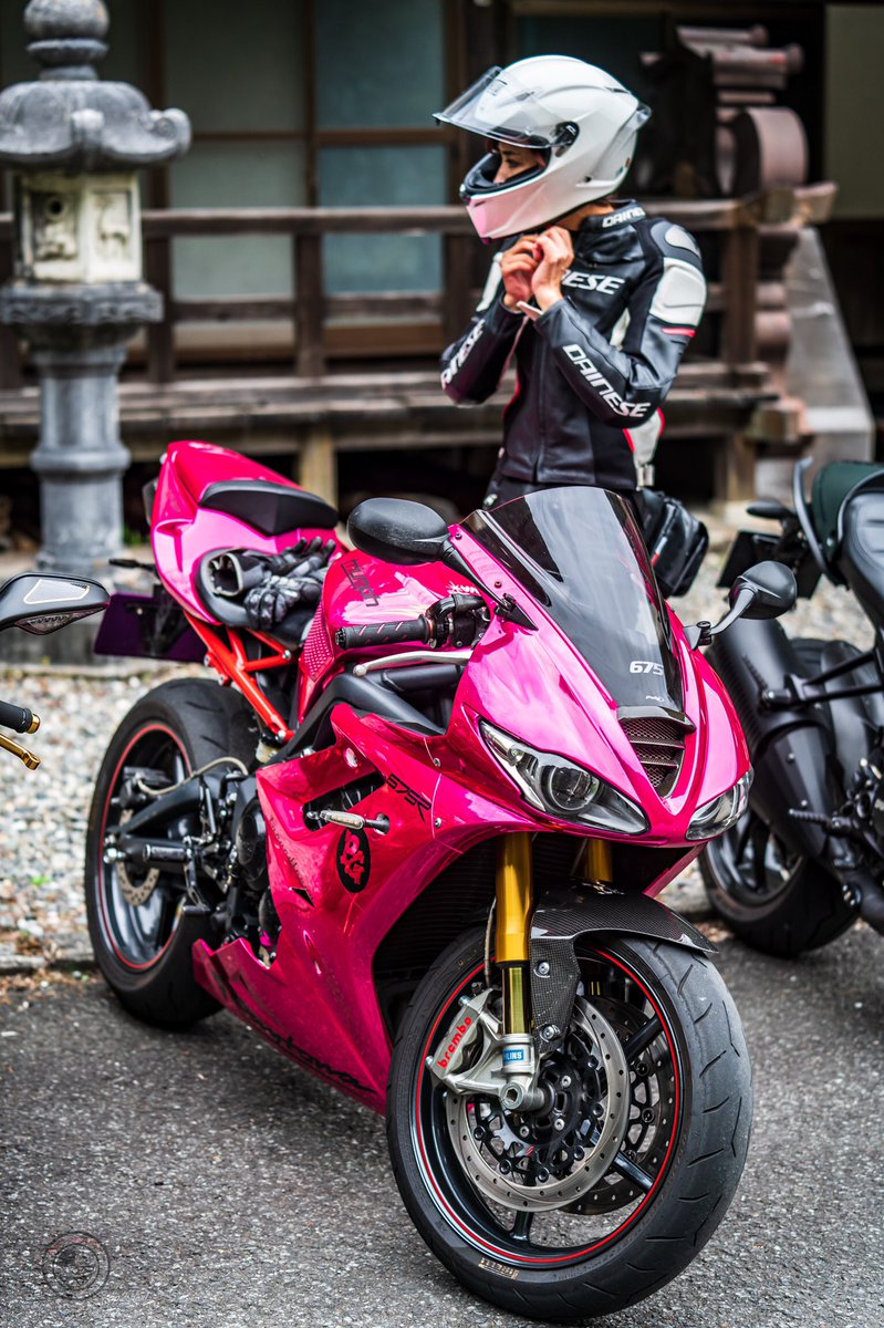 早い物勝ち美品❗️デイトナ　パーダブルレーダーとバイク用ステ Triumph「Daytona 675」 タルンドル玲奈さん #triumph #トライアンフ