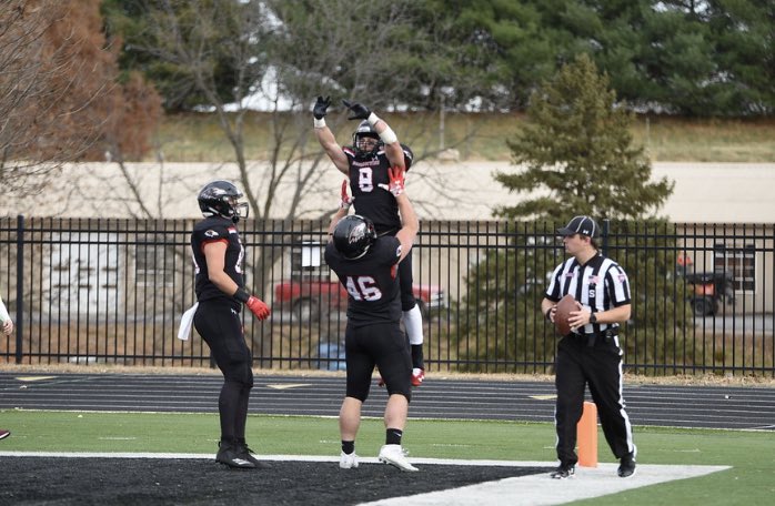 RavenFootballBC's tweet photo. Gameday! #UnleashGreatness 
⌚️: 1 pm
📍 : Peru, Nebraska 
🖥️: https://t.co/Tdqq88oxo9 https://t.co/xVGpItMrmt