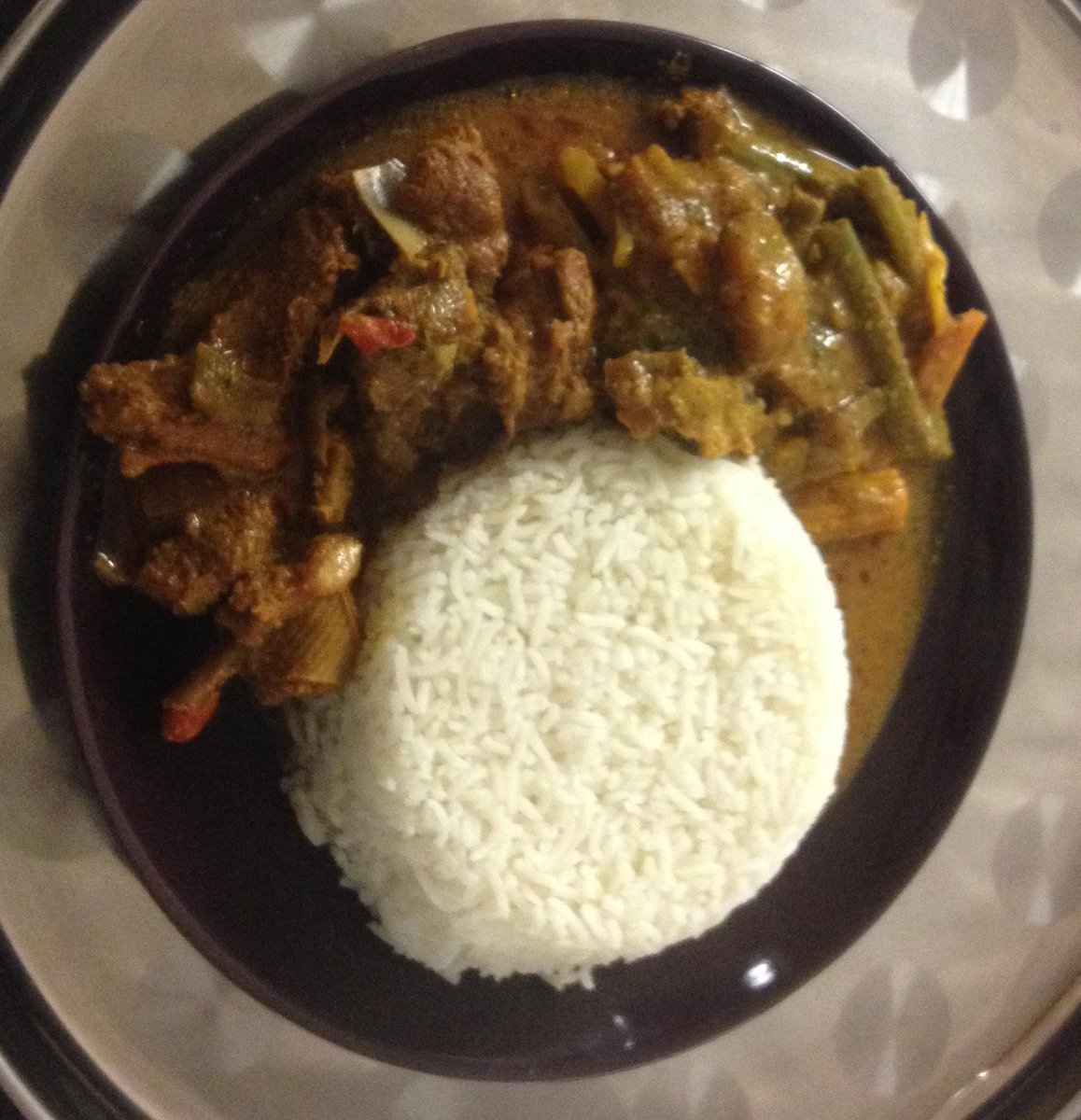 streamzflows's tweet photo. Today's #lunch #CurryGoat or #CurryVeg with #Rice and a regular drink only £5 at #StreamzCafe! #Vegan #CaribbeanCuisine #Lambeth #VeganFriendly #Kennington https://t.co/aRHT88sphY