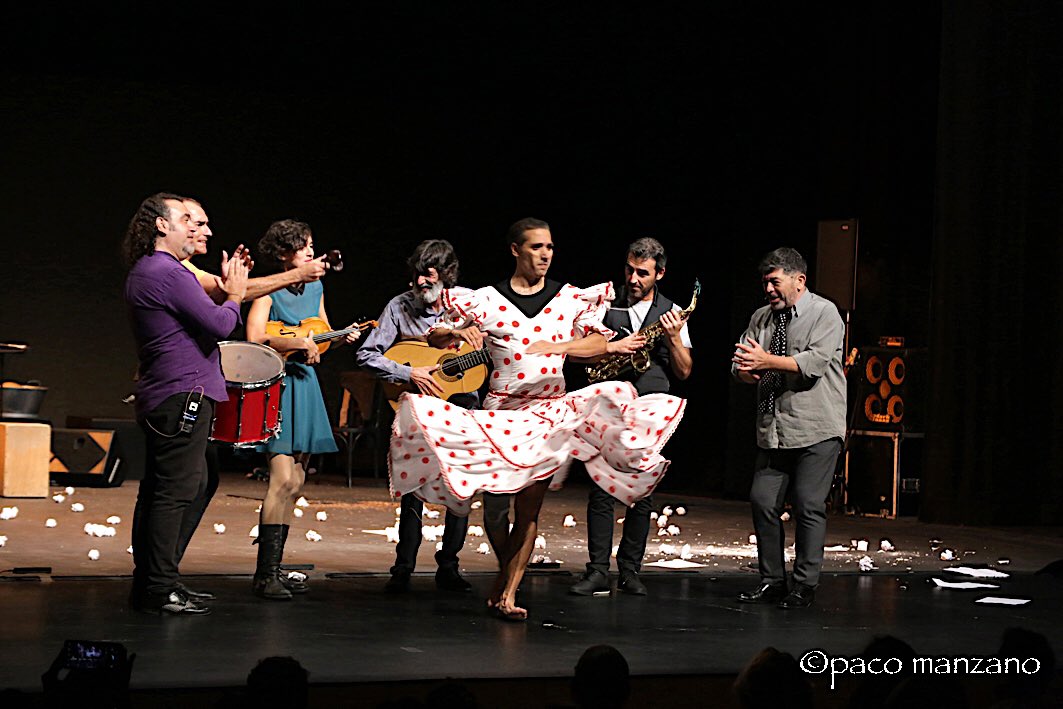 flamencoonfire's tweet photo. Os dejamos con una pequeña selección de momentos especiales de la última edición de Flamenco On Fire, plasmados por la mirada de Paco Manzano 🔥🔥🔥
#OnFire2019 https://t.co/BKk9HcbVBL