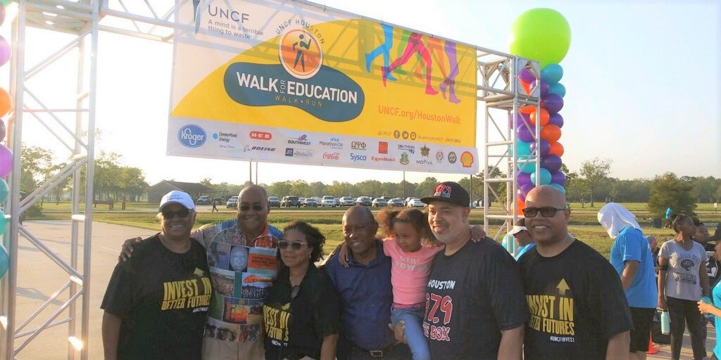 RodneyEllis's tweet photo. Great morning at @UNCF Houston's #AMindIs Walk/Run/Bike for Education! For 75 years, #UNCF has been changing lives, including my own, & creating opportunities for young people of color to become leaders of tomorrow at an #HBCU. #HBCUProud #HBCUStrong w/@SylvesterTurner https://t.co/FjBKsfswi2