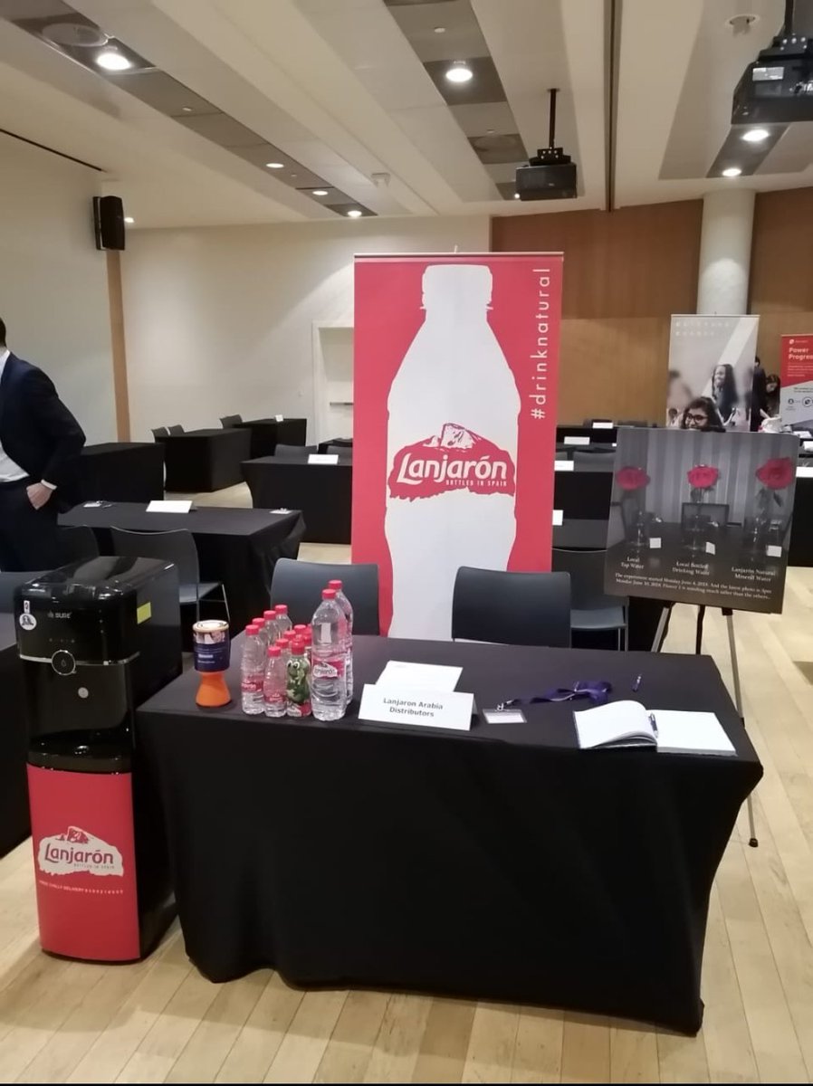 LanjaronArabia's tweet photo. Sept 12, 2019. Was a great career fair at @nyuabudhabi with @nyuadcdc and a lot of very passionate and intellectual students, as well as great companies from all over the UAE. #200yearsofpurity #plasticneverintheheat #bpafree #fullrecyclablepackaging #uaehealthmovement https://t.co/6q7Qam3WtJ