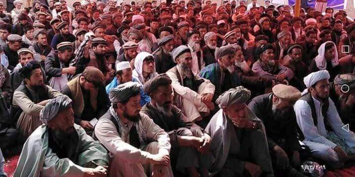 OmarDarmal's tweet photo. 23 سنبله 1398
د اشکمش ولسوالۍ درنو اوسېدونو د سيداکرام معصومي په مشرۍ له دولت ساز ټیم څخه خپل ملاتړ اعلان کړ.
#Statebuilder
#afghanelections 
@iam_gul1 @sadat_hasina @EngAmin11 @afghan2m @IrshadRaghand @ashrafghani @HTasalla @SediqSediqqi @AdelaRaz @_Watanpal @MaryamAmrkhil https://t.co/YSvXsBapRV
