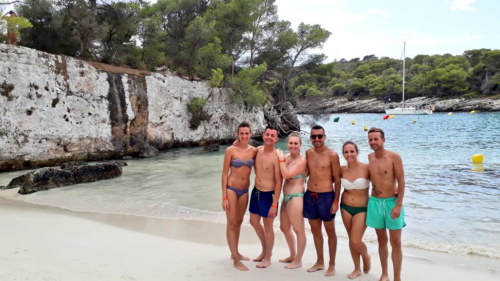 manuel1mgr's tweet photo. 🏝️🏝️🍻🍻😎😎 https://t.co/khNumzAJ1H
