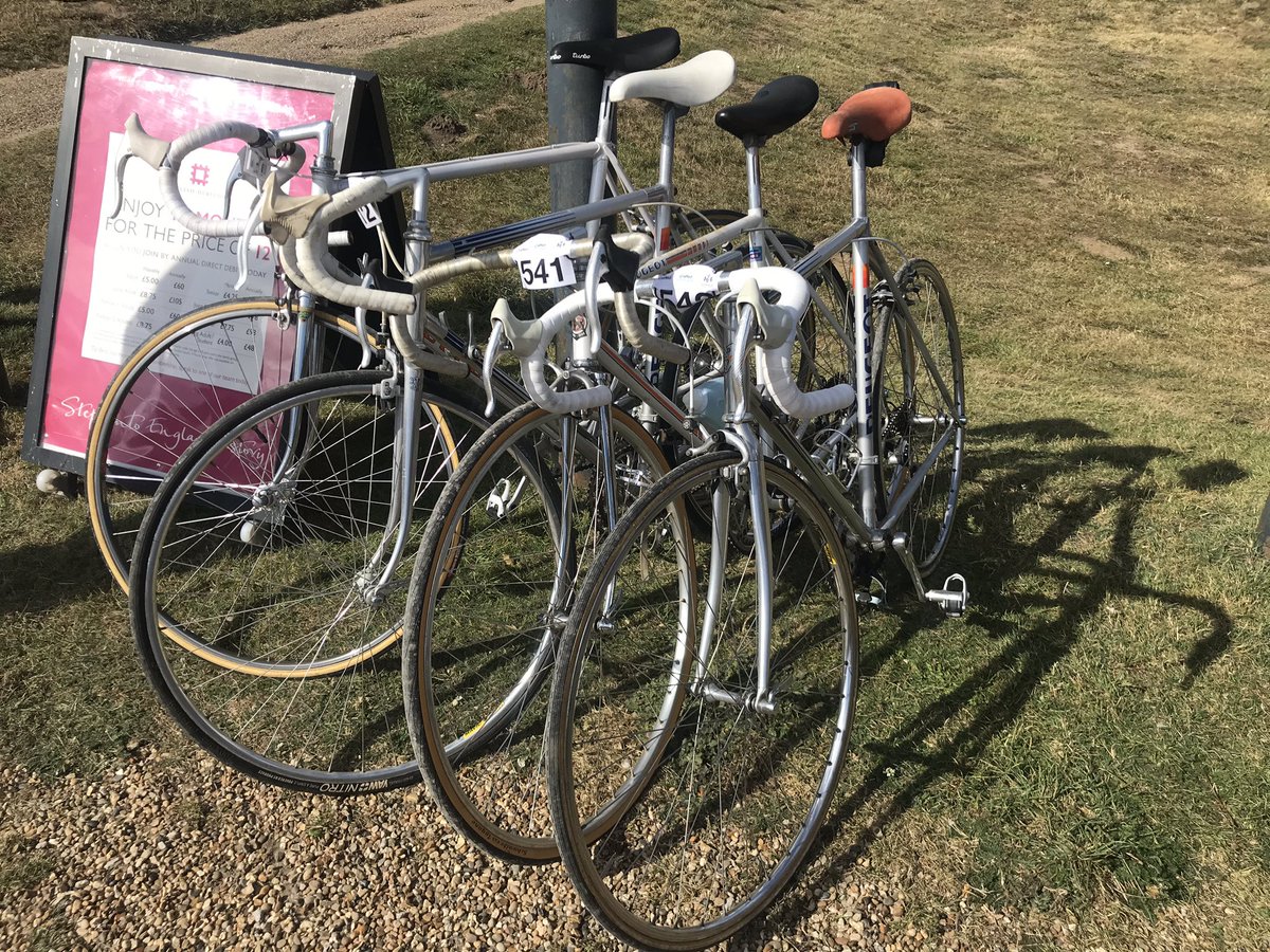 peter71ingram's tweet photo. @Craftedclassiq all completed, a few mechanicals, but the old girls made it round with us on board! Good day in the bike. @tim_snook3 https://t.co/SDHNVcPh34