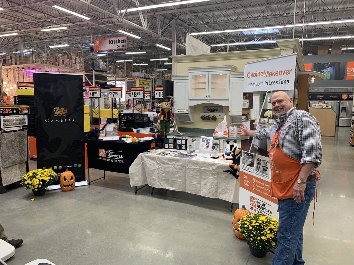 A big thank you to Mike for setting up and running our Cabinet Makeover clinic! @Orangelife_99