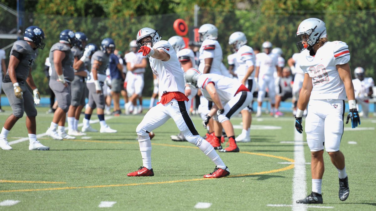 Hun_Athletics's tweet image. Hey you! Come to Natale Family Field today to see Hun Football take on @CanadaPrep at 12:30PM! GO RAIDERS! (PC: K Clouse)