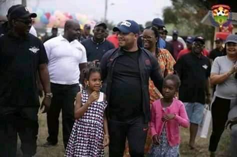 C'est unis que nous y arriveront.
#Cpt10👏👏👏🏅🏅💥