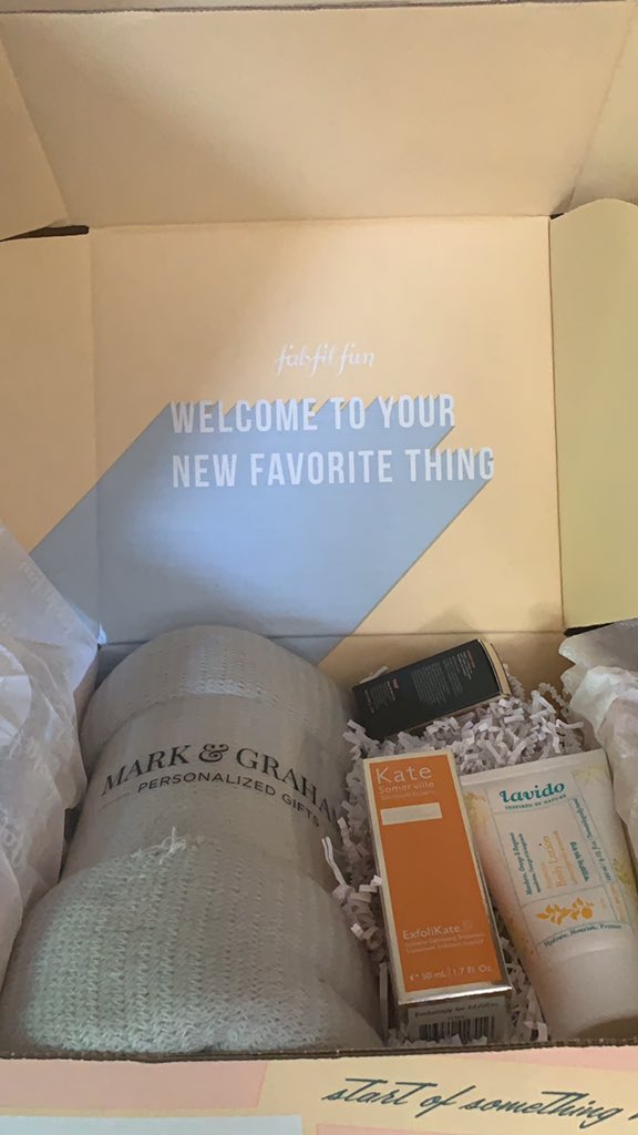 Was so excited for my <a href="/FabFitFun/">FabFitFun</a> box &amp; it never arrived. I then cancel my subscription &amp; the box arrives some days later. Open it up w/ new hope only to find my <a href="/markandgraham/">Mark and Graham</a> knit blanket with a hole.😖 #nowwhat #CustomerExperience