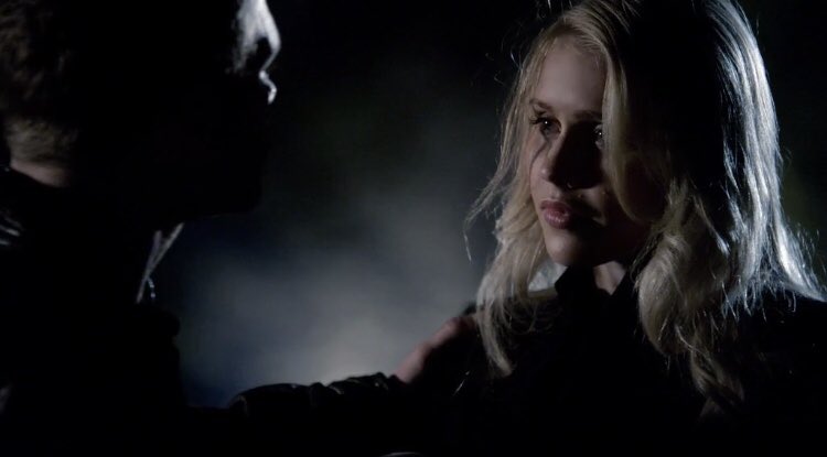 mklaroline's tweet photo. From a Cradle to a Grave, 1x22 (6/6)

“Malgrado le nostre divergenze Rebekah, non affiderei a nessun altro la vita di mia figlia.” https://t.co/nmLM4xAvk2